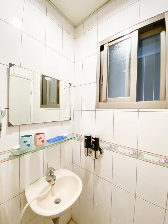 Tainan Da Ren Ju Apartment Exterior photo